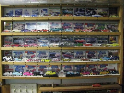 SouthWallDisplay55 001.jpg