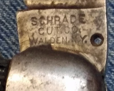 Schrade Cut Co Auto g.jpg
