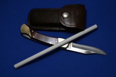 CanonXTiEFS1855mmf3_55_6ISSchradeLB7001.jpg