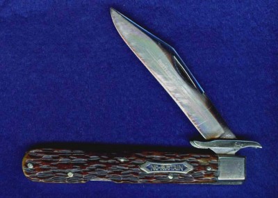A "NO-RUSTAIN" Lock Back.