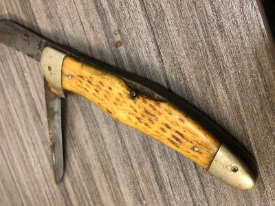 Knife4.jpg
