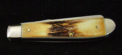 Case 2014 Mini-Trapper 5207 SS Genuine Stag - Pile Closed.JPG