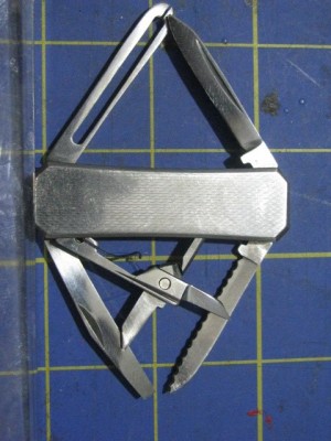 MetalHandledPenKnives 045.jpg