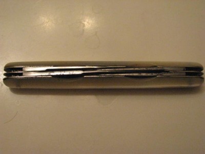 UnmarkedFancyPearl4BladePen 003.jpg