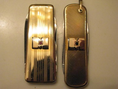 2MonsantoAwardKnives1.jpg