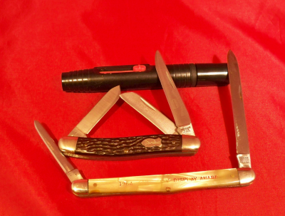 Schrade set.png