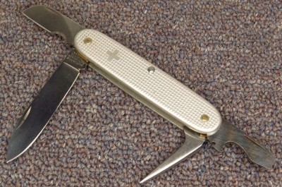 s-l1600.jpgVSAKE1.jpg