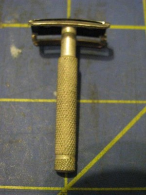 Razorette1.JPG
