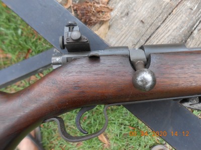 Adjustable sight