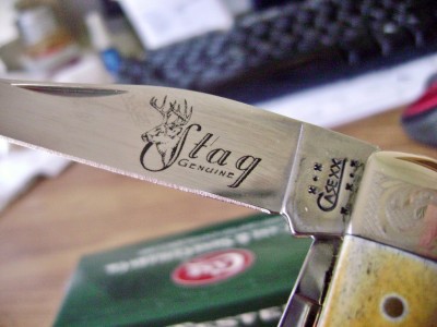 Case Trapper - 05254 SS Sn 137 Stag - Tang Stamp & Blade Etch.JPG