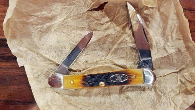 Case 2019 Mini Copperhead 62109W Antique Bone Barnboard - Mark Open.jpg
