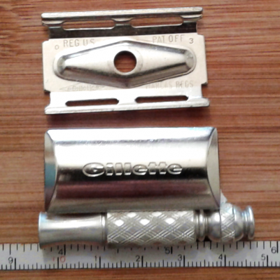Gillette Shave kit_3.png
