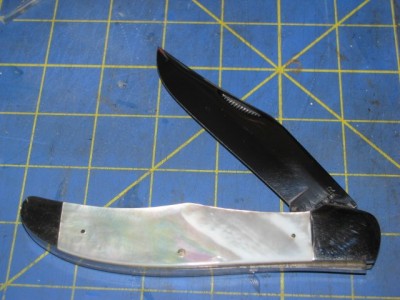 KA-BARCollectorsClubFoldingHunter#274 002.jpg