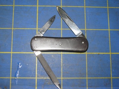 J.A.HenckelsNo.847LobsterPen$3 001.jpg