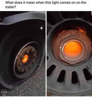 Trailer Hub Warning Light.jpg