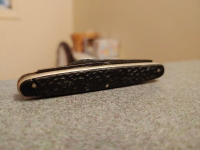 mystery knife 3.jpg