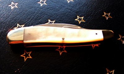 Bulldog Whittler