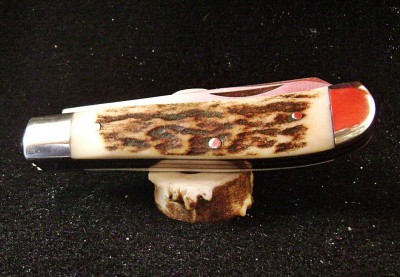 Coleman Mini-Trapper - Stag - Seki Japan - Pile Closed.JPG