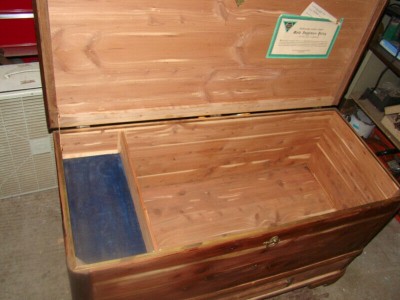 cedar chest 02.JPG