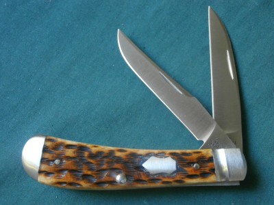 T.B. 622013 Antique Bone Wharncliffe Trapper