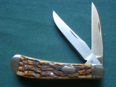 P9260009.JPG (206.1 KiB) Viewed 3231 times T.B. 622013 Antique Bone Wharncliffe Trapper