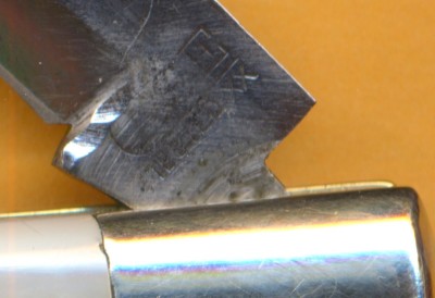 3 tang 8151.jpg