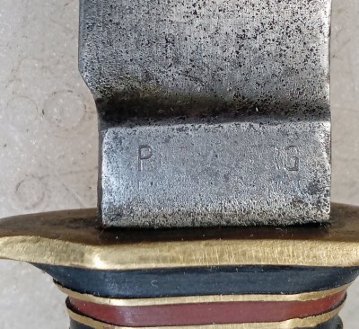 Sweden fixed blade b.jpg