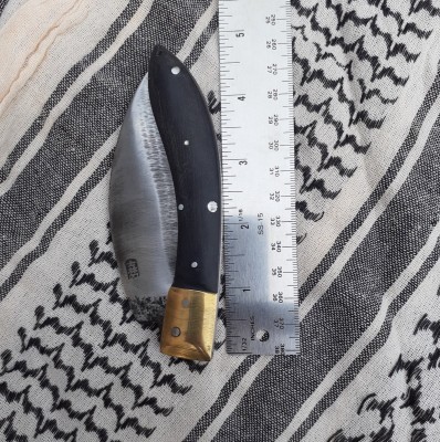 Very broad blade profile for an old slipjoint.