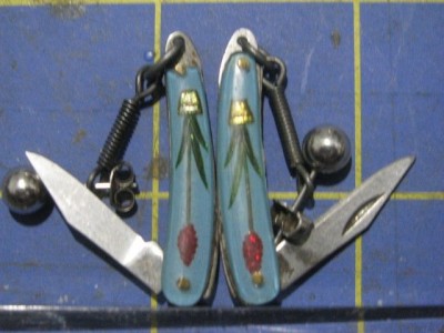 MiniatureKnivesDrawer7 088.jpg