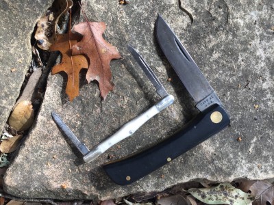 Camillus 49P & Case Sodbuster Jr.jpg