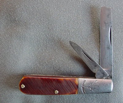 boker_one_arm_man.jpg