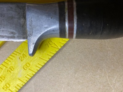 knife2.jpg