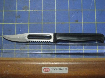 Thomas4-WayKnife1.JPG