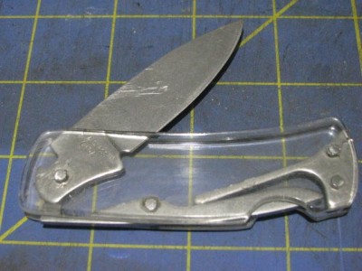SabreSkeletonKnifeFree 002.jpg