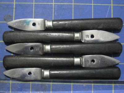J.A.HenckelsClamKnives1.JPG