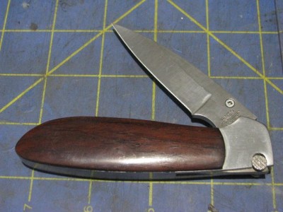 ParkerBenchMadeToggleLockBrownHandle 001.jpg