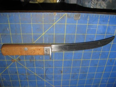 J.RussellKitchenKnifewithThumbGuardRS2019.JPG