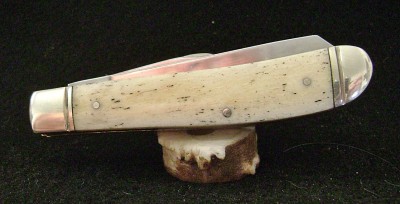Rough Rider RR100 Mini-Trapper Trump 2020 - Pile Closed.JPG