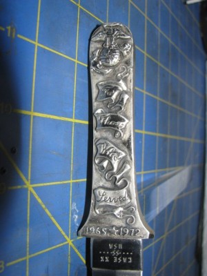 CaseXXSS6DotBootKnife#619VietnamCommemorative1.jpg