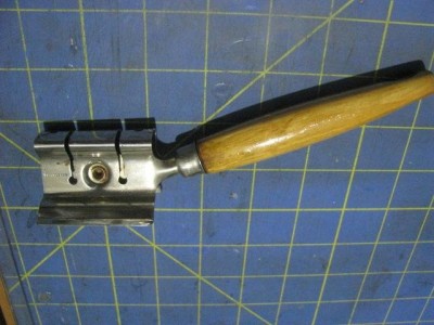 DrawKnifeThruHere&Here1.JPG