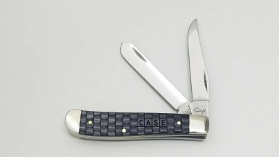 Case 2020 Mini Trapper 6207 SS Charcoal Basket Weave - Open.jpg