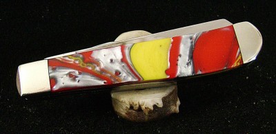Case 2020 Mini-Trapper 9207 SS Corelon Fire In The Box - Pile Closed.JPG