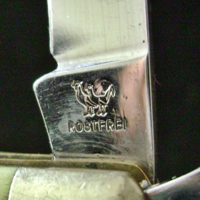 Hen & Rooster 212DS Mini-Trapper - Stainless Stamp.JPG