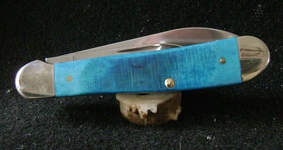 Case 2021 6249W Copperhead Caribbean Blue Bone Sawcut Jig - Pile Closed.JPG
