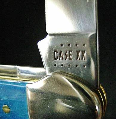 Case 2021 6249W Copperhead Caribbean Blue Bone Sawcut Jig - Tang Stamp.JPG