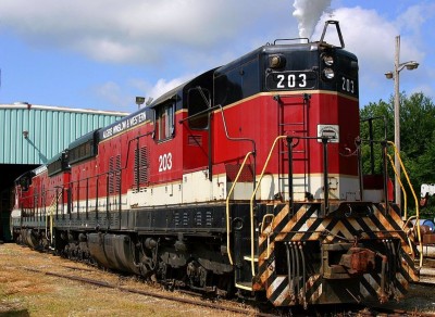 AWW 203 EMD SD9.jpg