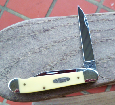 2000 Case XX EZ 49 CV yellow wharncliffe_c.png