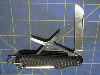RodgersAbecrombie&FitchMultiBlade1 001.jpg