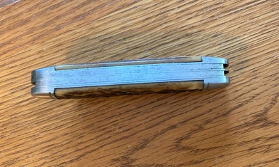 EDC493b.jpg