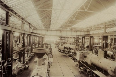 Newport rail workshop 1900.jpg